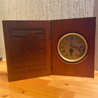 ブック型　置き時計　木製