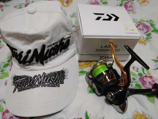 釣具　DAIWA19ラグザス3000H 釣武者キャップ