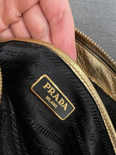 【極美品】PRADA プラダ ショルダーバッグ　ゴールド