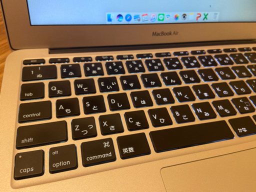 OS未インストール 【美品】MacBook Air 11インチ/ 2011