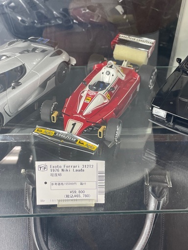 Exoto フェラーリ　312t2 1976年　NIKILAUDA 参考価格195000円　箱付