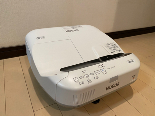 EPSON(エプソン) EB-580 超短焦点プロジェクター
