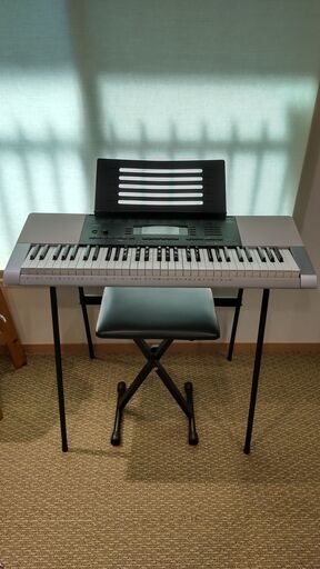 CASIO CTK-4200 スタンド、椅子、ペダル、譜面台つき