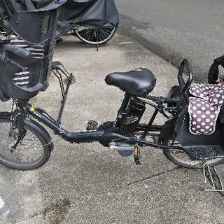 Panasonic電動アシスト　ギュット３人乗り