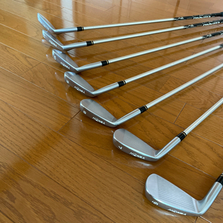 ホンマレディースアイアンセット　希少　最終値下げ　早い者勝ち