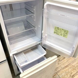 中古　2020年製　137L冷凍冷蔵庫　SHARP　SJ-D14F-W