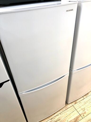 中古　2020年製　142L冷凍冷蔵庫　アイリスオーヤマ　ARSD-14A