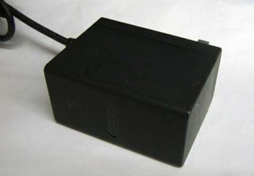 ゲーム☆ニンテンドー スイッチ ライト 本体＆充電コード HDH-001