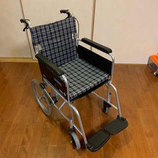 【ネット決済】軽量★折り畳み★車椅子★Kawamura★介護