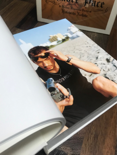 【激レア】中田英寿　写真集　限定　Amore Pace(アモーレ・パーチェ) Amazon.co.jp: 激レア中田英寿 写真集 限定 Amore Pace アモーレ