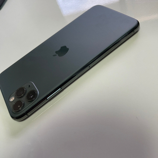 iPhone 11 pro MAX SIMフリー　au domino SoftBank でも使用できます