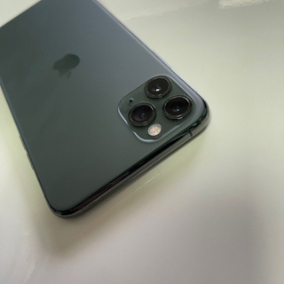 iPhone 11 pro MAX SIMフリー　au domino SoftBank でも使用できます