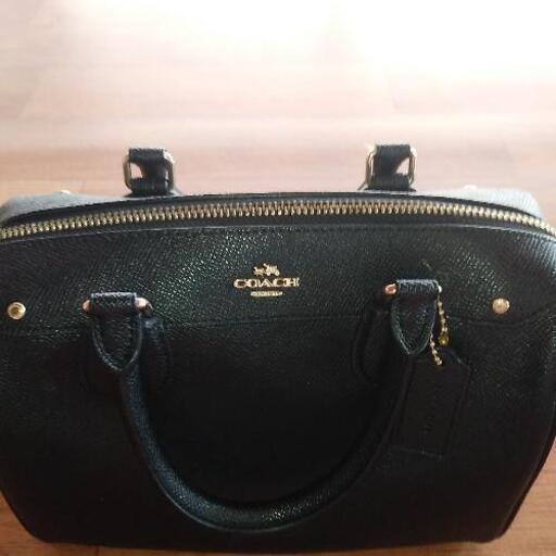 美品　COACHのショルダーバッグ