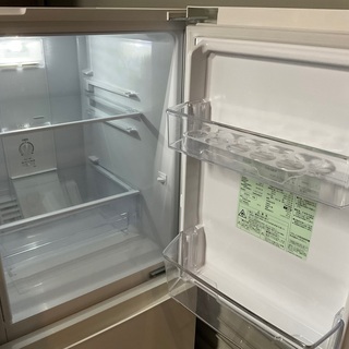 【RKGRE-724】特価！アクア/AQUA/126L 2ドア冷凍冷蔵庫/AQR-E13J(W)/中古品/2020年製/当社より近隣無料配達！