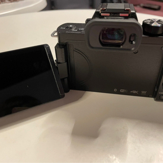 LUMIX G100 ※2回しか使ってません美品 LUMIX G100 ※2回しか使ってません美品 【公式通販】