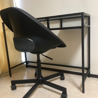 【IKEA】2ヶ月のみ使用　テーブルと椅子　取りに来れる方のみ