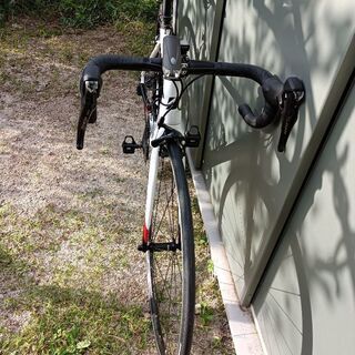 格安ロードバイク　アンカーRS8 