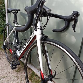 格安ロードバイク　アンカーRS8 