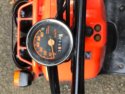 ズーマー zoomer 人気のバイク バイク屋整備済み タイヤ前後新品