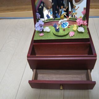 世界に一つしかないオルゴールを売ります