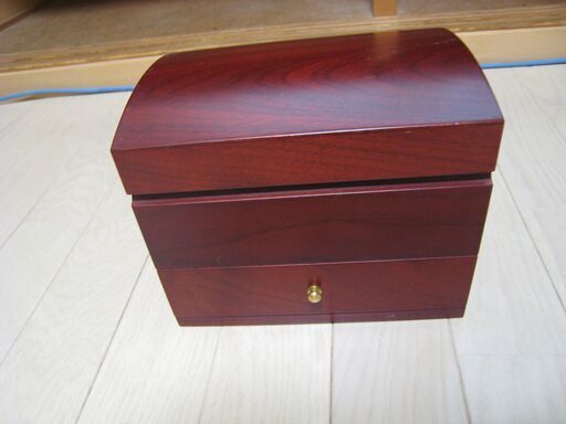 世界に一つしかないオルゴールを売ります