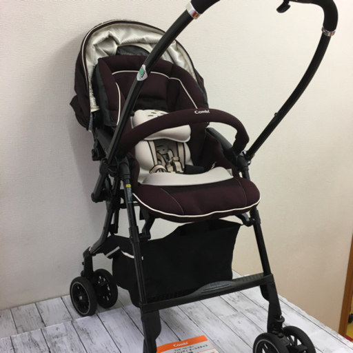 コンビ メチャカルハンディオート4キャス plusエッグショック HF プレミアムモデル