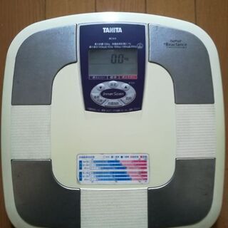 タニタ　体重/体脂肪計　BC-513