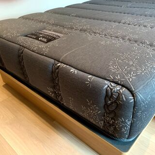 アワーグラスＲグレイ　Ｄサイズ 　1週間使用品