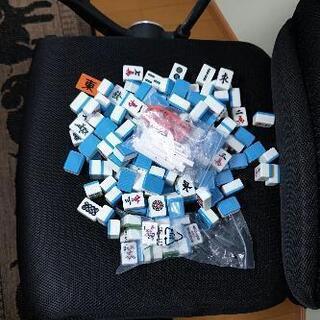 ☆１万円値下げしました☆FREE SHINE（全自動）麻雀卓・椅子４脚セット☆２回しか使用していない美品です☆