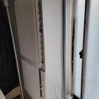 窓エアコン　冷暖房　２０１９年製　使用頻度少ない