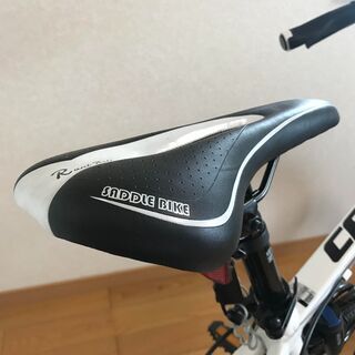 白色マウンテンバイク 26インチ canover