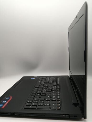 Lenovoノートパソコン i3（中古）、4GBのメモリ、SSD240GB、15.6画面