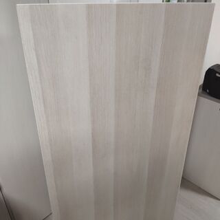 IKEA 机 白色 (150×75cm)