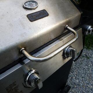 U.S.BBQグリル 日本製プロパンガス仕様 満タンガス付き！
