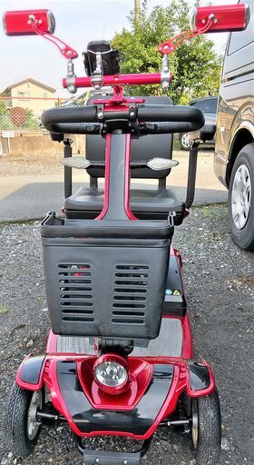 ワインレッドのカスタム多数の 折りたたみ 電動四輪 セニア＆シルバーカート
