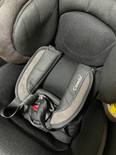 決まりました）コンビ チャイルドシート isofix 引き渡し先が決まり