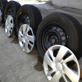 トヨタライズ純正タイヤセット