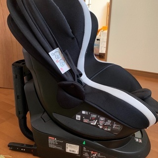 AILEBEBE エールべべ クルット3i プレミアム ISOFIX ブラック KURUTTO3i | 日本製チャイルドシート エールベベ AILEBEBE 公式