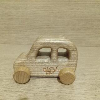 木の車