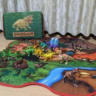 【お譲り先が決まりました。】収納ボックス付き 恐竜フィギュアおもちゃ