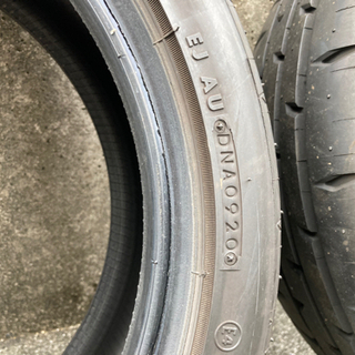 19インチ 8J +38 225/40r19 pcd114.3 5穴