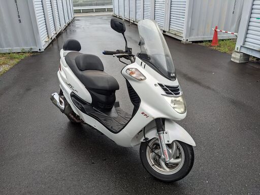 RV125EFI 約25500㎞・そこそこ綺麗・タイヤ新品・不具合なく好調です