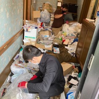 実家全処分・遺品整理・ゴミ屋敷でお困りなら不用品回収すたーとらいん - 神戸市