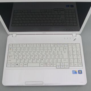 即使用可能 ホワイト ノートパソコン Windows10 中古美品 15型ワイド