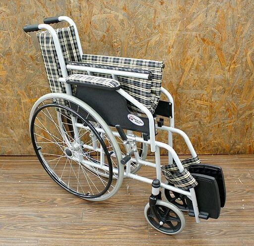 札幌 引き取り ☆ 札幌市内近郊限定 Care-Tec Japan 自走式車椅子 ベージュ