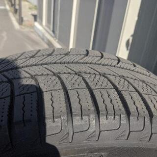 取引中★土日のみ値下げ　美品！早いもの勝ち！冬タイヤアルミホイールセット