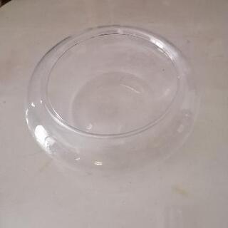 ガラス製鉢