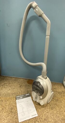 SANYO S ハイパワー500W【掃除機 SC-E55】◆紙パック掃除機　2009年製　クリーナー