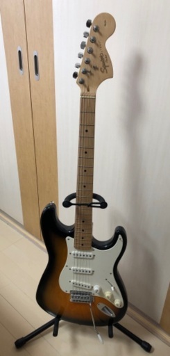 Squire by Fenderのギターです。