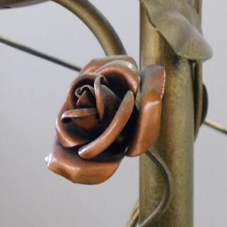 花台 フラワースタンド 螺旋 5皿 金属製 薔薇 タイル 高さ116cm アンティーク調 らせん 階段 札幌市東区 新道東店